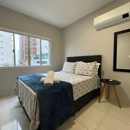 Po02- 2 Quartos | Tela Protecao | Centro | Garagem Balneario Camboriu Bagian luar foto